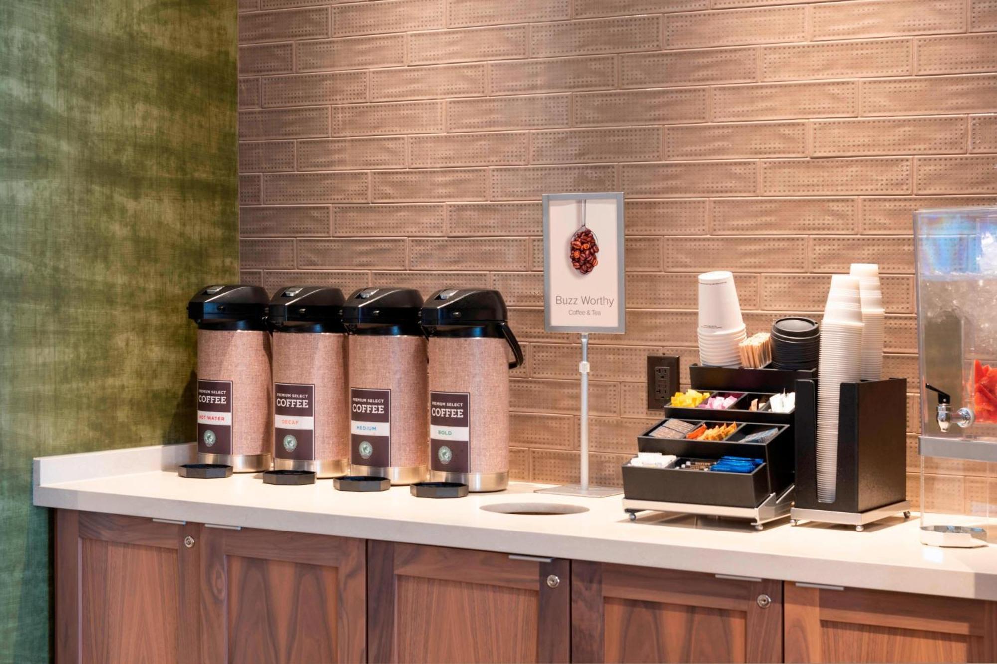 Fairfield Inn & Suites By Marriott Fair Oaks Farms Luaran gambar